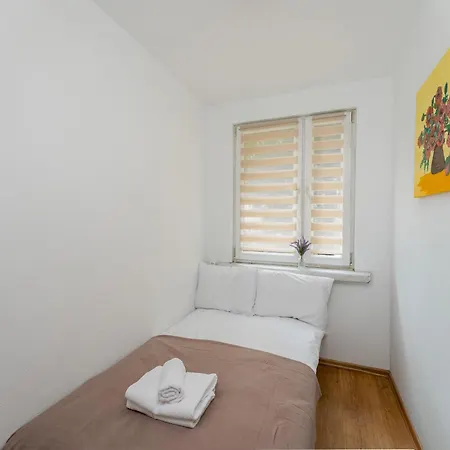 Appartement Osiedle Piastow Comfort By Bookinghost Cracovie