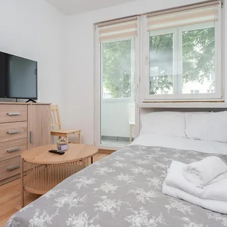 Osiedle Piastow Comfort By Bookinghost